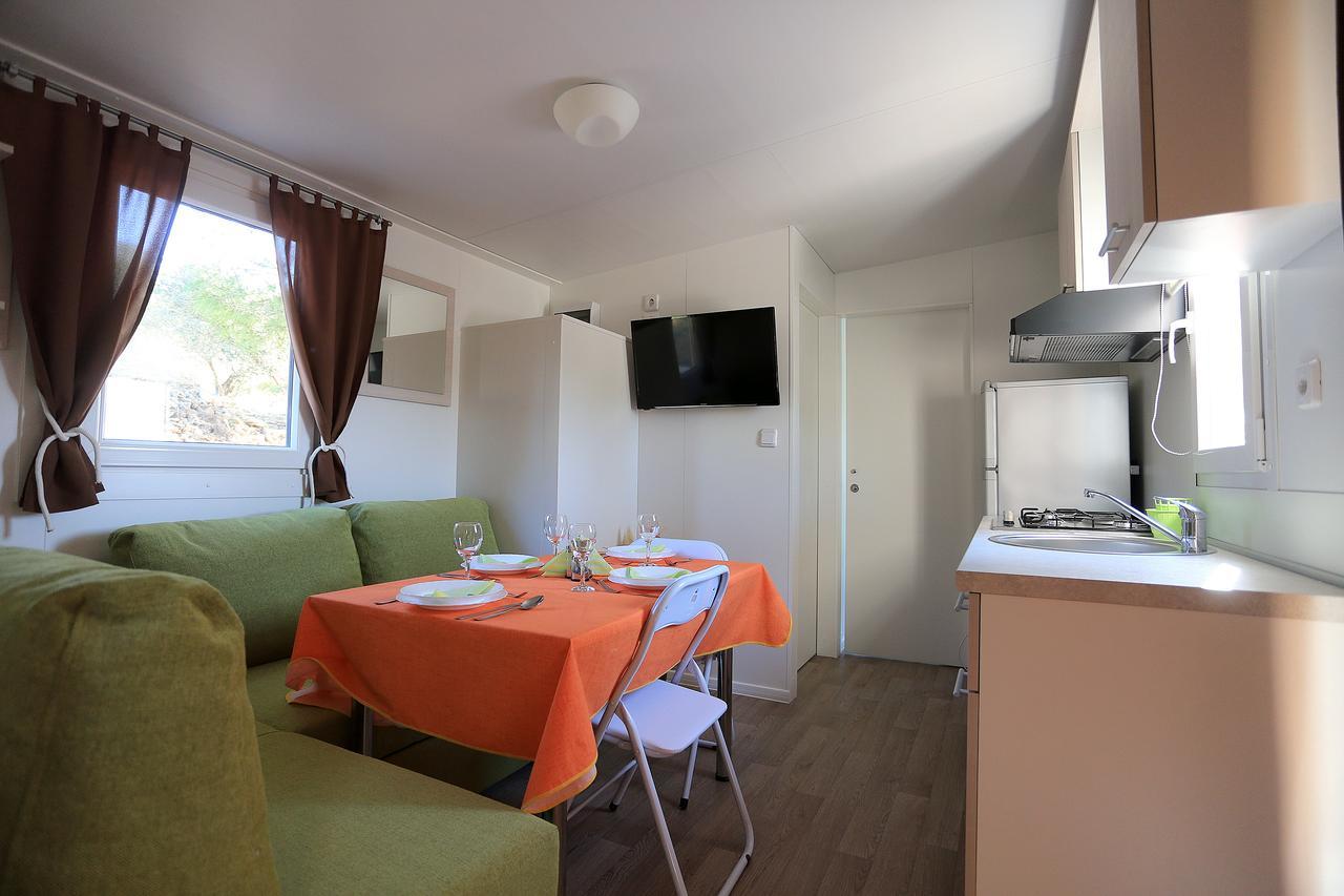Mobile Homes-Slanica Murter Exterior photo